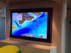 Screen displaying data on the ferry | Image: Borja Aguiar Gonzalez